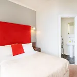 The Clifton 3*