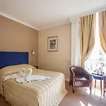 The Clifton Hotel