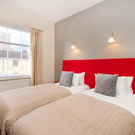 Hotel The Clifton 3*