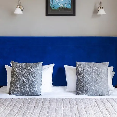 The Clifton Hotel 3*