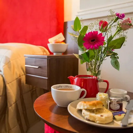 The Clifton Hotel 3*