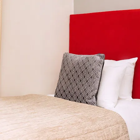 The Clifton 3* Bristol