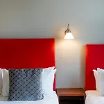 Hotel The Clifton 3*