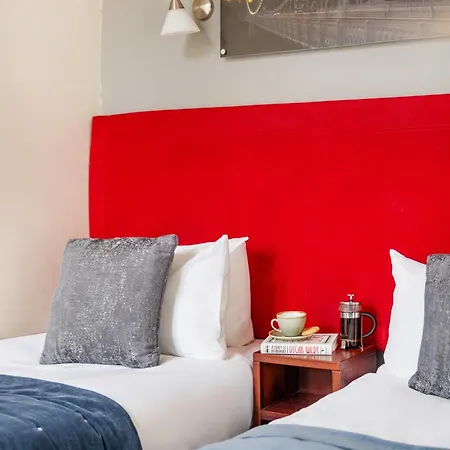 Hotel The Clifton