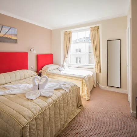 Hotel The Clifton