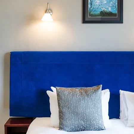 Hotel The Clifton 3*