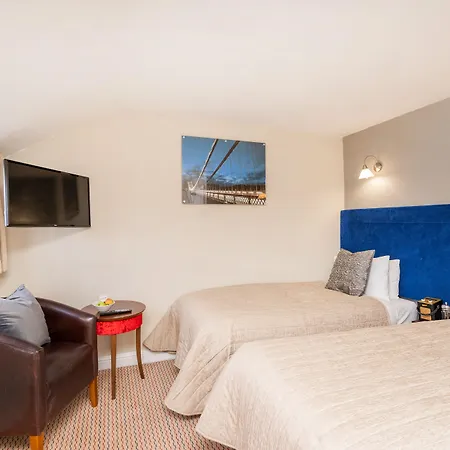 The Clifton Hotel 3*