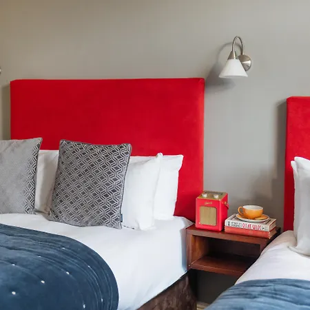 Hotel The Clifton 3*