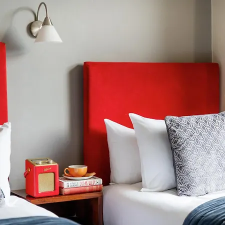 The Clifton 3* Bristol