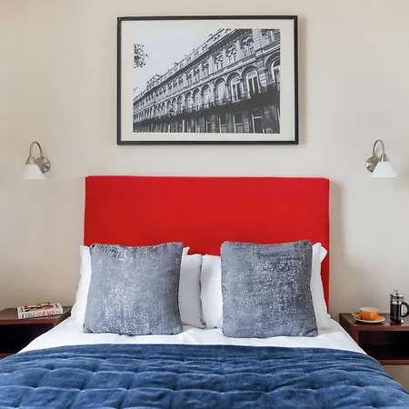 The Clifton Hotel