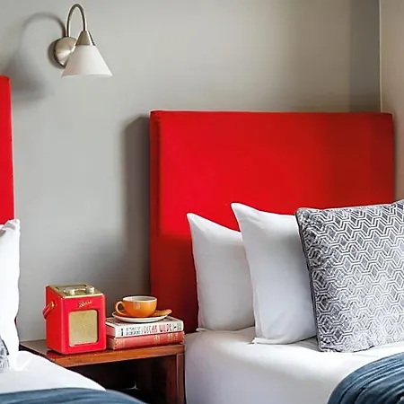 Hotel The Clifton 3*