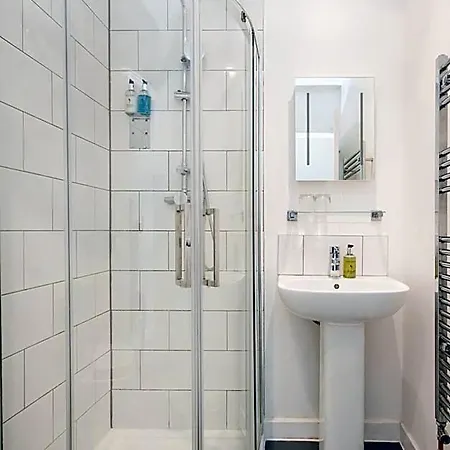 Hotel The Clifton 3*