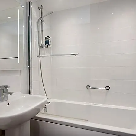 The Clifton Hotel 3*