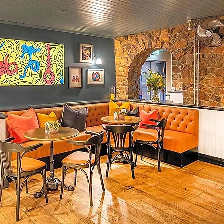 Hotel The Clifton 3*