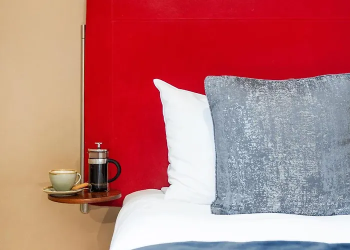 Hotel The Clifton 3*