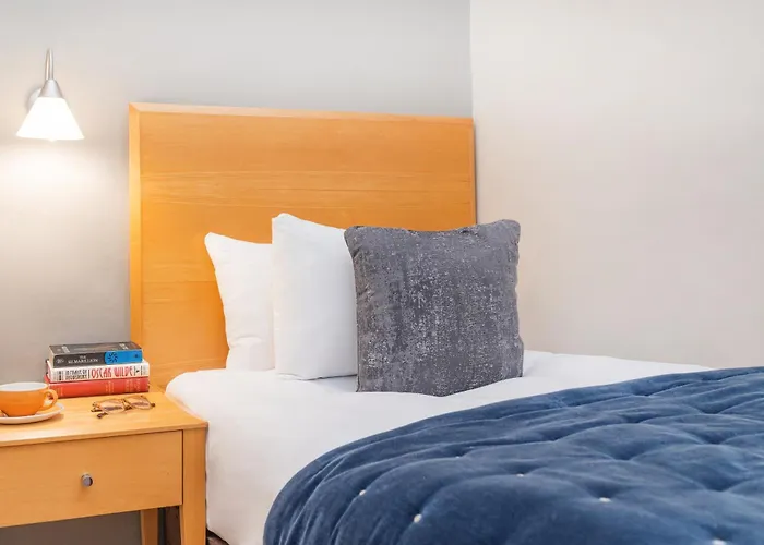 The Clifton Hotel 3*