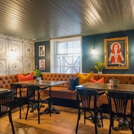 The Clifton Отель 3*