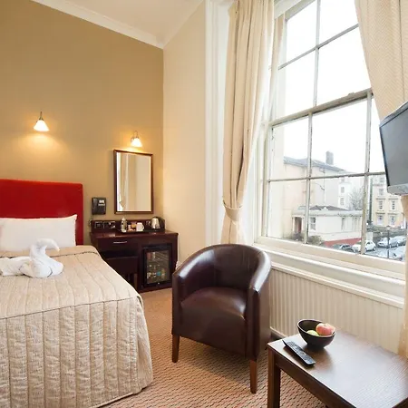 The Clifton Hotel