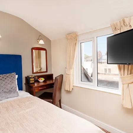 Hotel The Clifton 3*