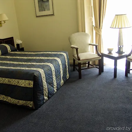 The Clifton 3* Bristol