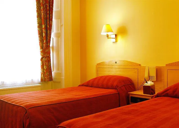 The Clifton Hotel 3*